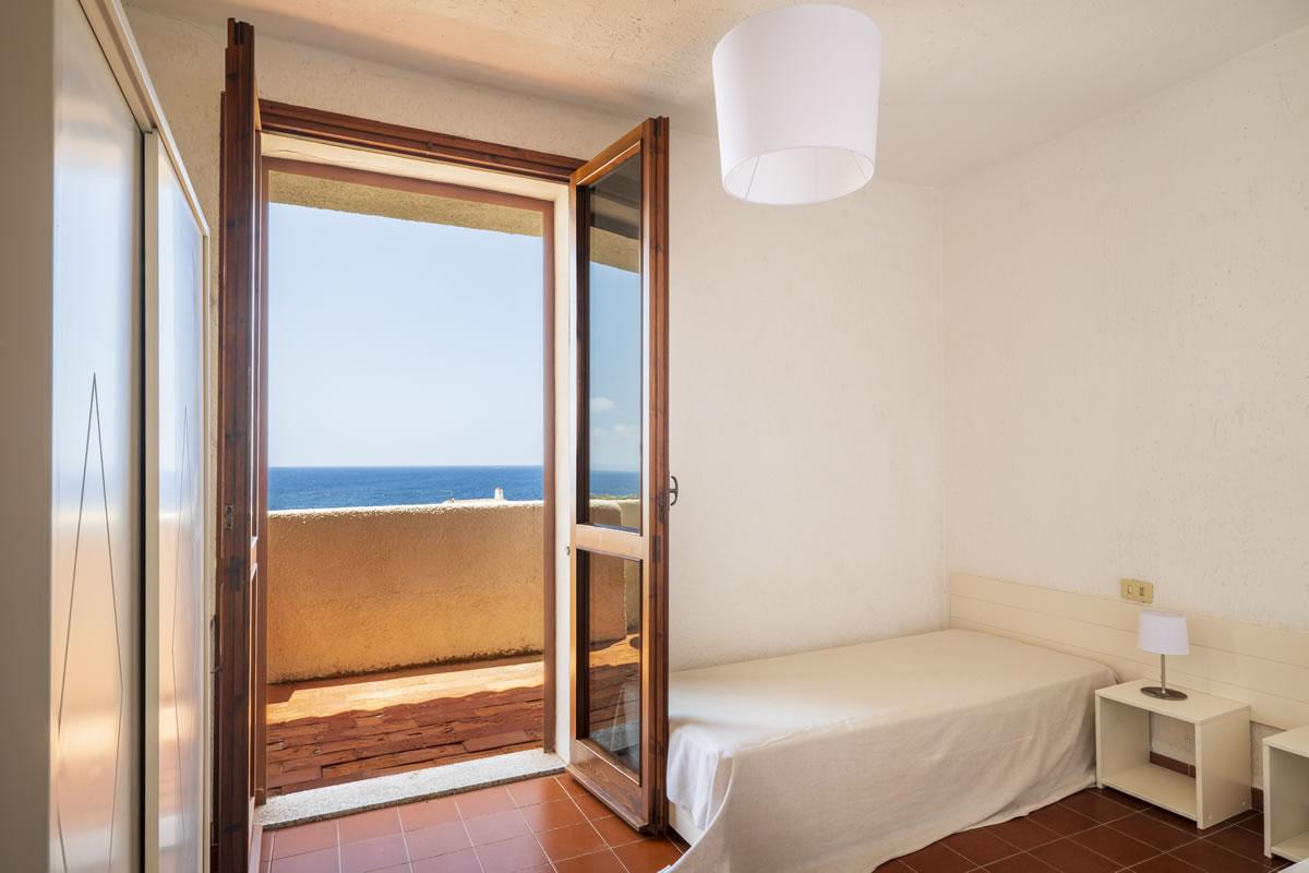 Nexus Hotels di Bini Viaggi S.R.L. Residence Baia Santa Reparata Santa Teresa Gallura -  Sistemazione Trilo 6 - Doppelservice 1