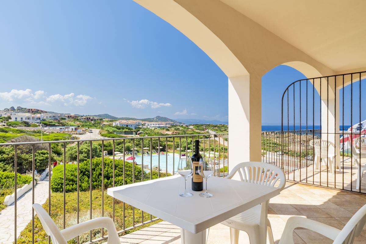 Nexus Hotels di Bini Viaggi S.R.L. Residence Baia Santa Reparata Santa Teresa Gallura -  Sistemazione Bilo 4 - M 1