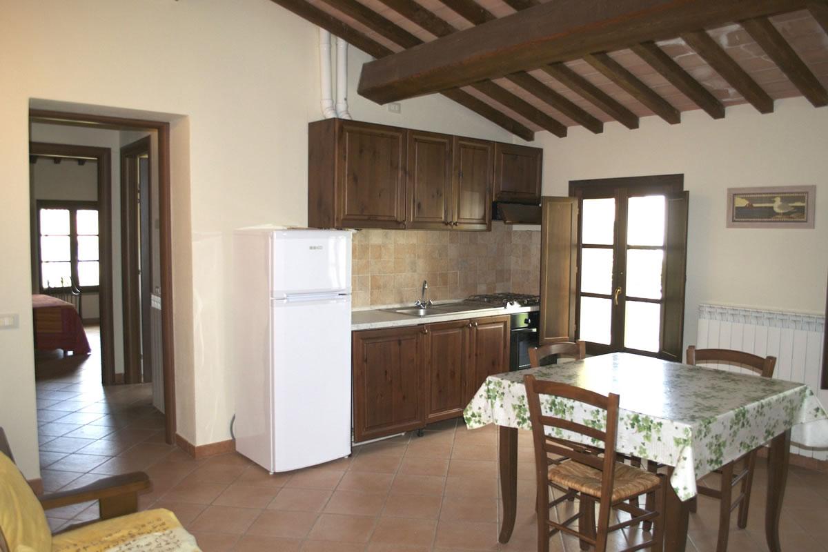 Nexus Hotels di Bini Viaggi S.R.L.  Residence Giuly Rosselmini Santa Luce -  Sistemazione Bilo 3 1