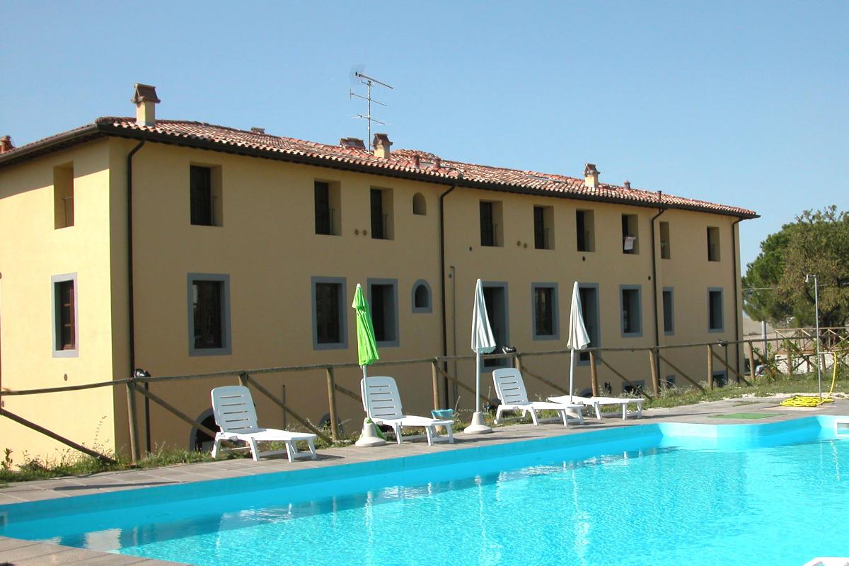 Nexus Hotels di Bini Viaggi S.R.L.  Residence Giuly Rosselmini Santa Luce -  Sistemazione Bilo 4 1
