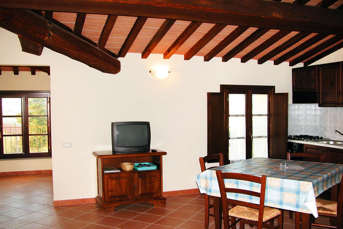 Nexus Hotels di Bini Viaggi S.R.L.  Residence Giuly Rosselmini Santa Luce -  Sistemazione Bilo 4 1