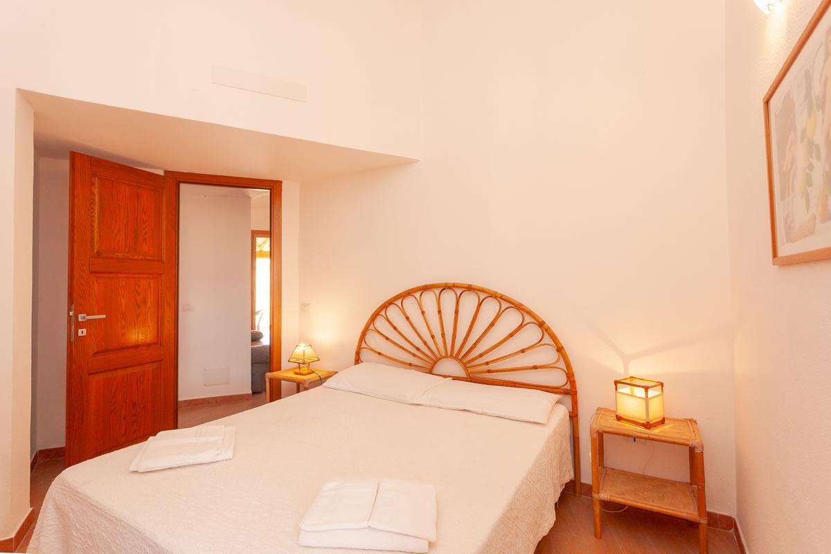 Residenze Pettirosso Pettirosso Center San Teodoro -  Camera Villino La Funtana 1