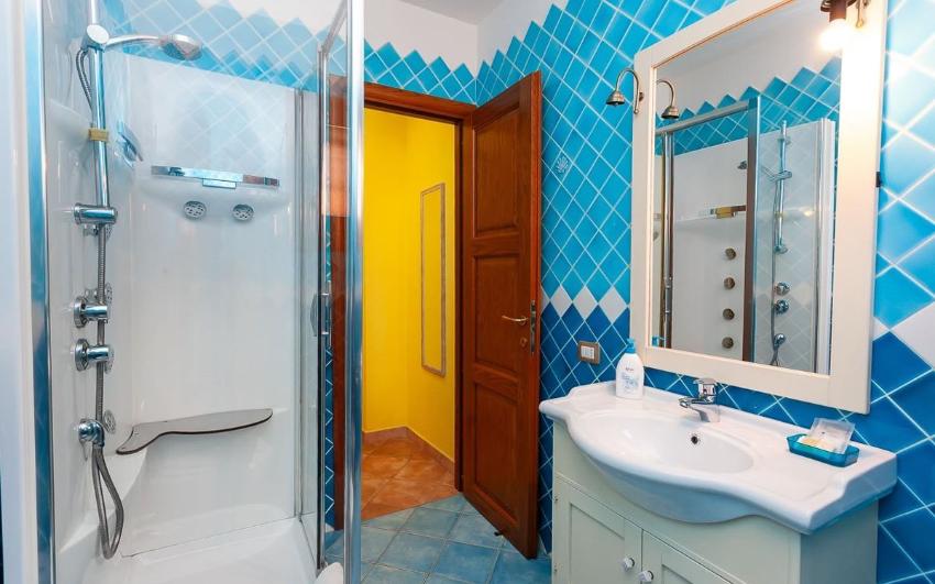 Residenze Pettirosso Pettirosso Garden San Teodoro -  Appartamento Camera Matrimoniale 1