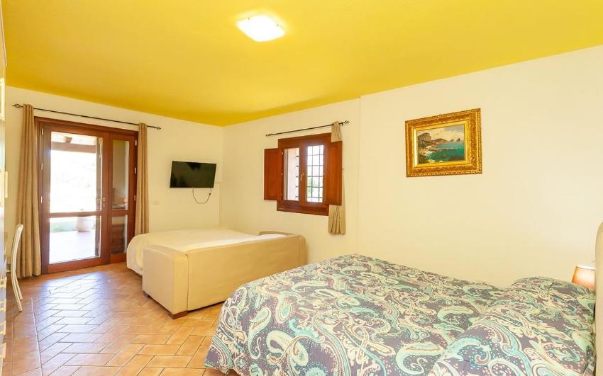 Residenze Pettirosso Pettirosso Garden San Teodoro -  Appartamento Camera Quadrupla 1
