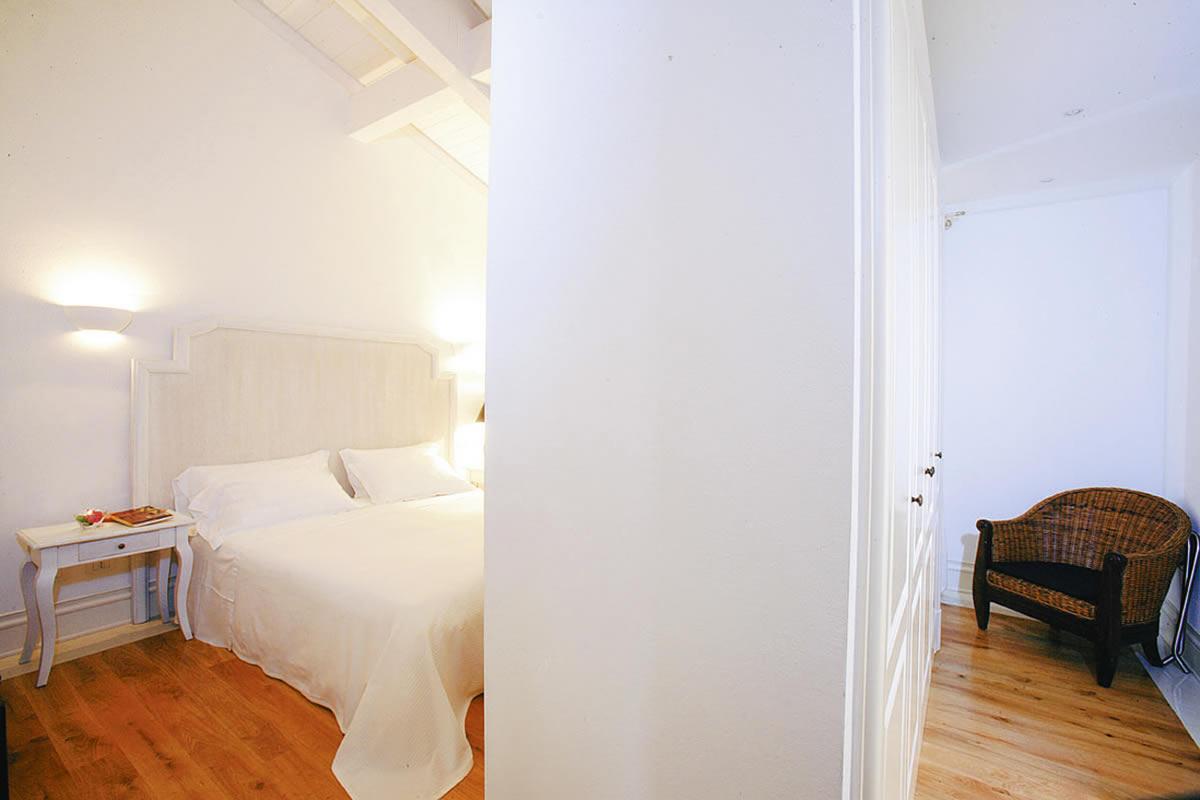 Tarthesh Hotel Guspini -  Camera Senior Suite 1