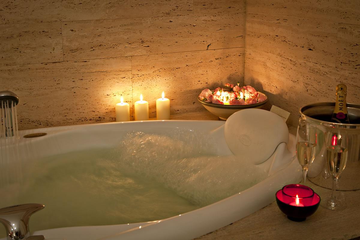 Tarthesh Hotel Guspini -  Camera Senior Suite 1