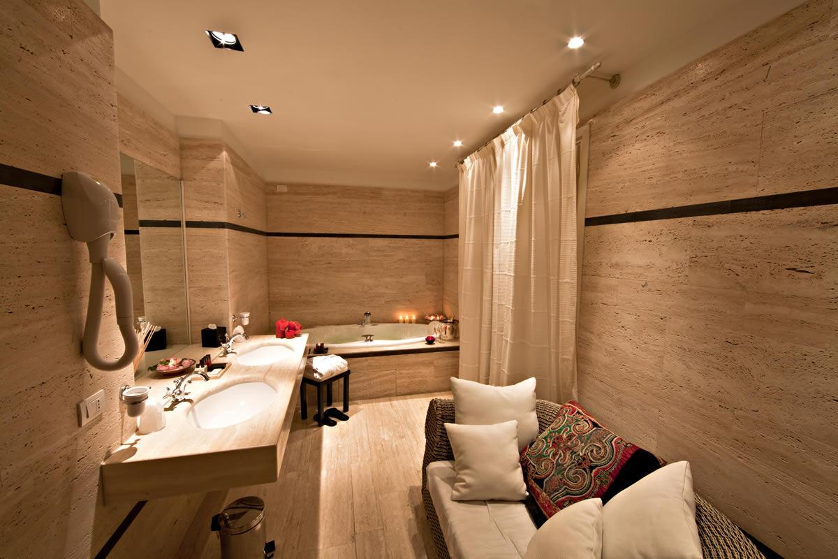 Tarthesh Hotel Guspini -  Camera Suite Antichi Sogni 1